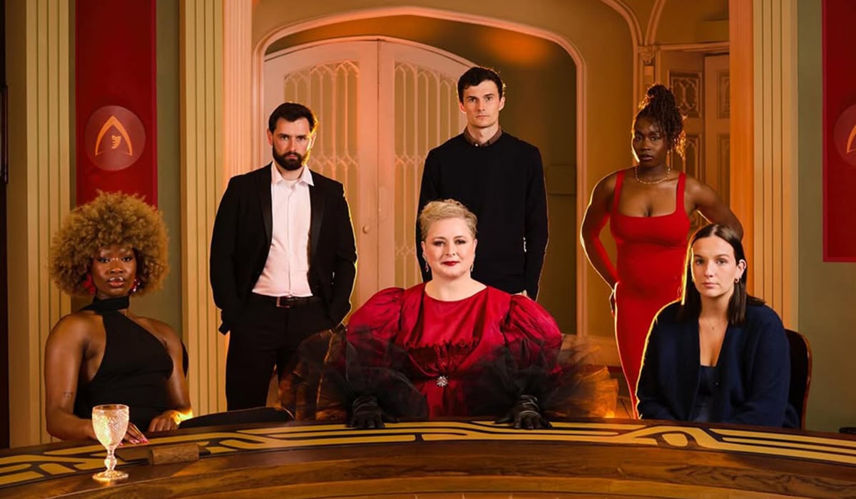 The finalists of Traitors Ireland with host Siobhán McSweeney (L-R) Oyin, Ben, Nick, Vanessa, and Kelley. Pic: RTÉ/Instagram