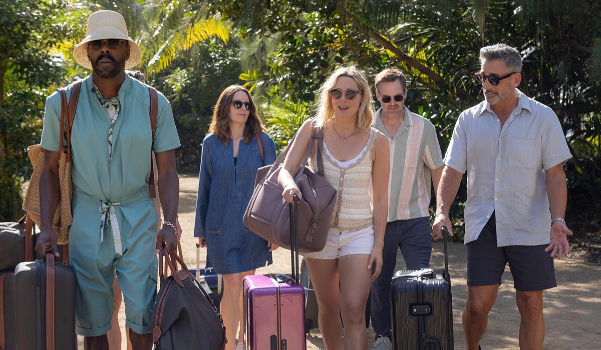Colman Domingo as Danny, Tina Fey as Kate, Erika Henningsen as Ginny, Will Forte as Jack, and Steve Carell as Nick in The Four Seasons