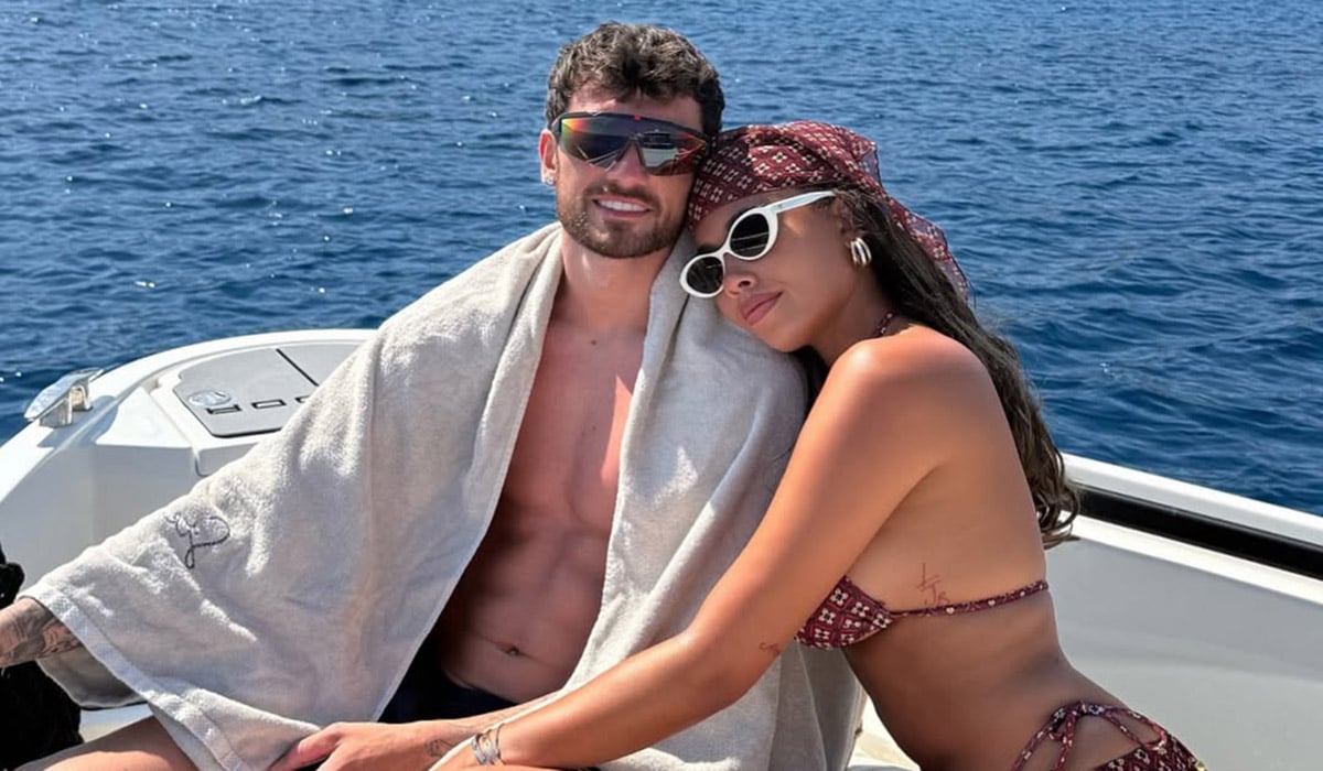 Troy Parrott and his girlfriend Lauren. Pic: Lauren Bowry / Instagram