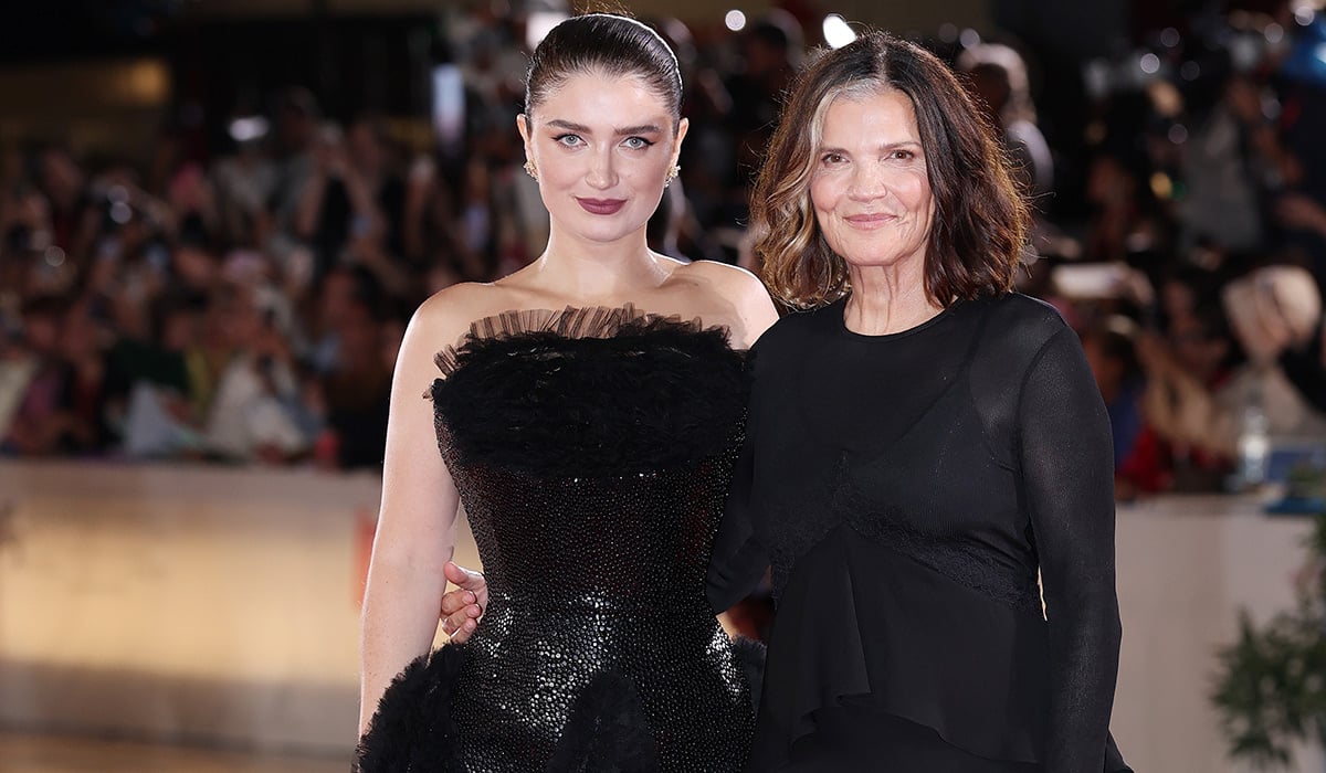 VENICE, ITALY - AUGUST 28: Eve Hewson and Ali Hewson attend the "Jay Kelly" red carpet during the 82nd Venice International Film Festival on August 28, 2025 in Venice, Italy. (Photo by Daniele Venturelli/WireImage)