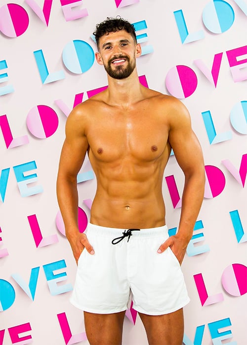 Love Island 1 788bfd