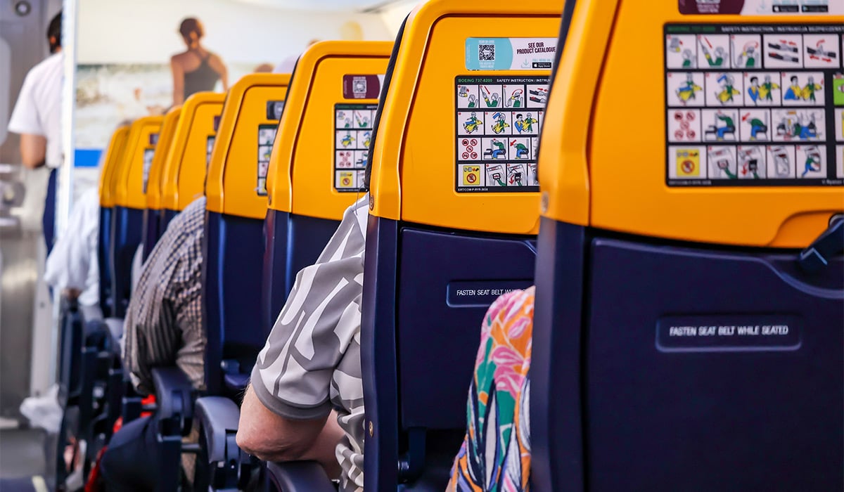 Ryanair 2 1