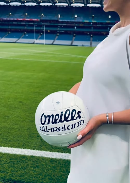 Aisling O' Reilly announces pregnancy 