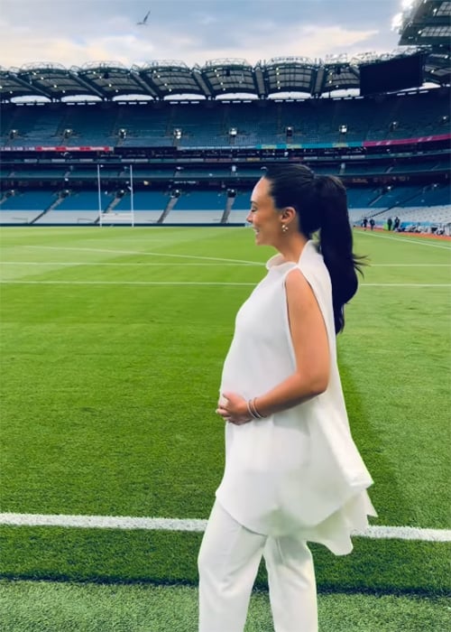 Aisling O' Reilly announces pregnancy