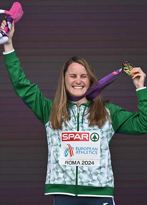 10 June 2024; Ciara Mageean of Ireland celebrates with her gold medal on the podium after winning the Women's 1500m final during day four of the 2024 European Athletics Championships at the Stadio Olimpico in Rome, Italy. Photo by Sam Barnes/Sportsfile