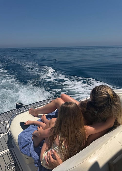 Aoibhín Garrihy enjoys first holiday with all four daughters. Pic: Aoibhín Garrihy Instagram