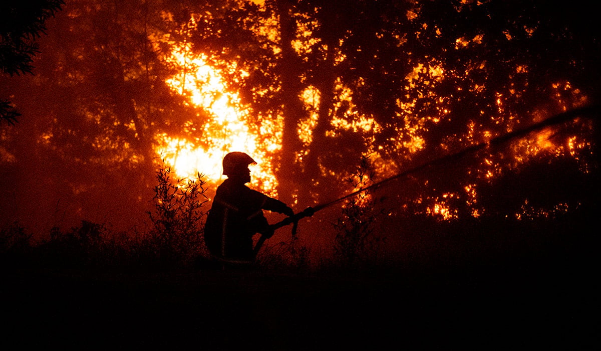 GettyImages Wildfires france july 2026 dd2e3f 1