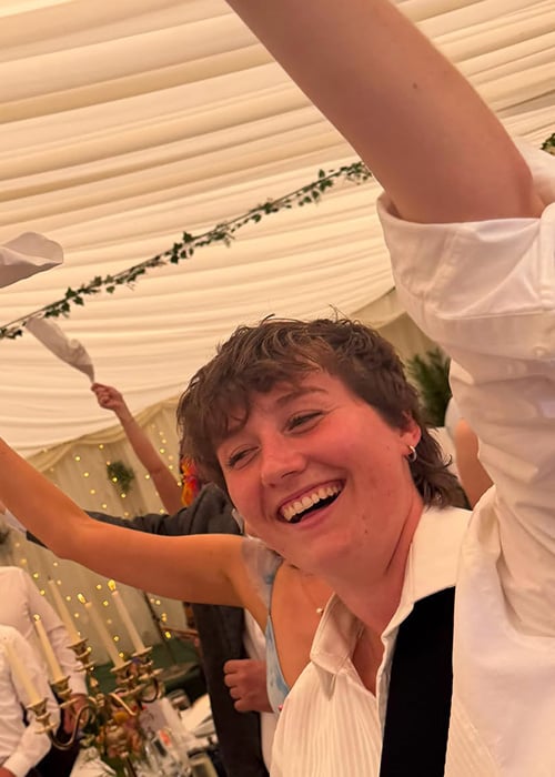 Madison Cawley joins Mescals at family wedding. Pic: Dearbhla Mescal/Instagram