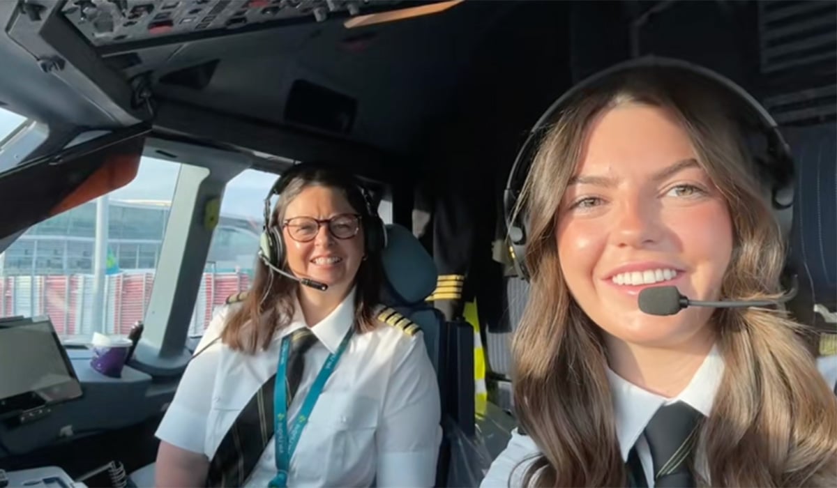 Mother and daughter Aer Lingus pilots Sonya Bissett and Lara Danaher. Pic: Lara Danaher / TikTok