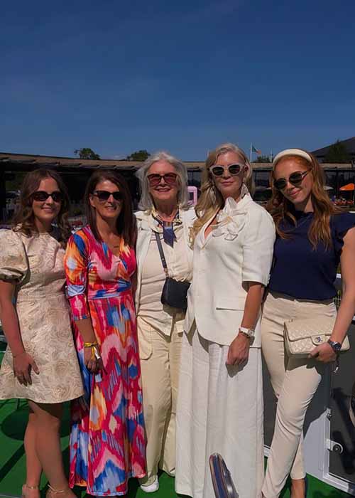 Radiant Yvonne Connolly twins with stylish mum at the races