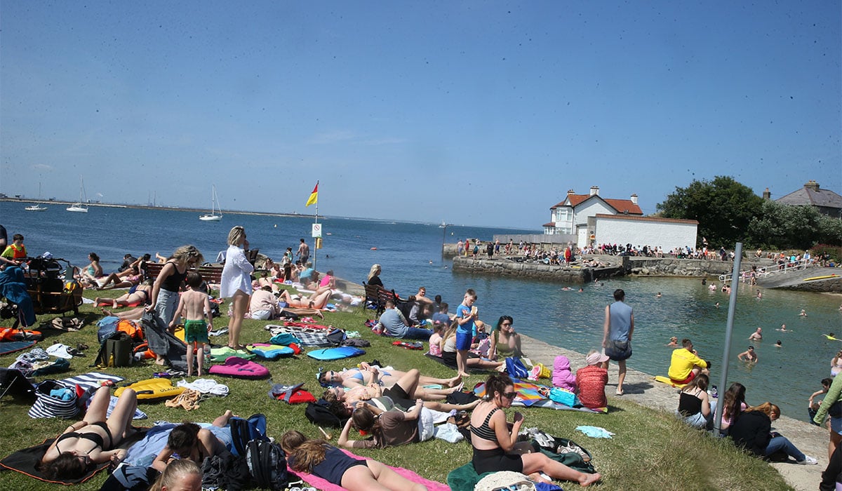 23/06/24 People pictured enjoying the good weather and Sandycove Fortyfoot,Dublin…… Pic Stephen Collins/Collins Photos