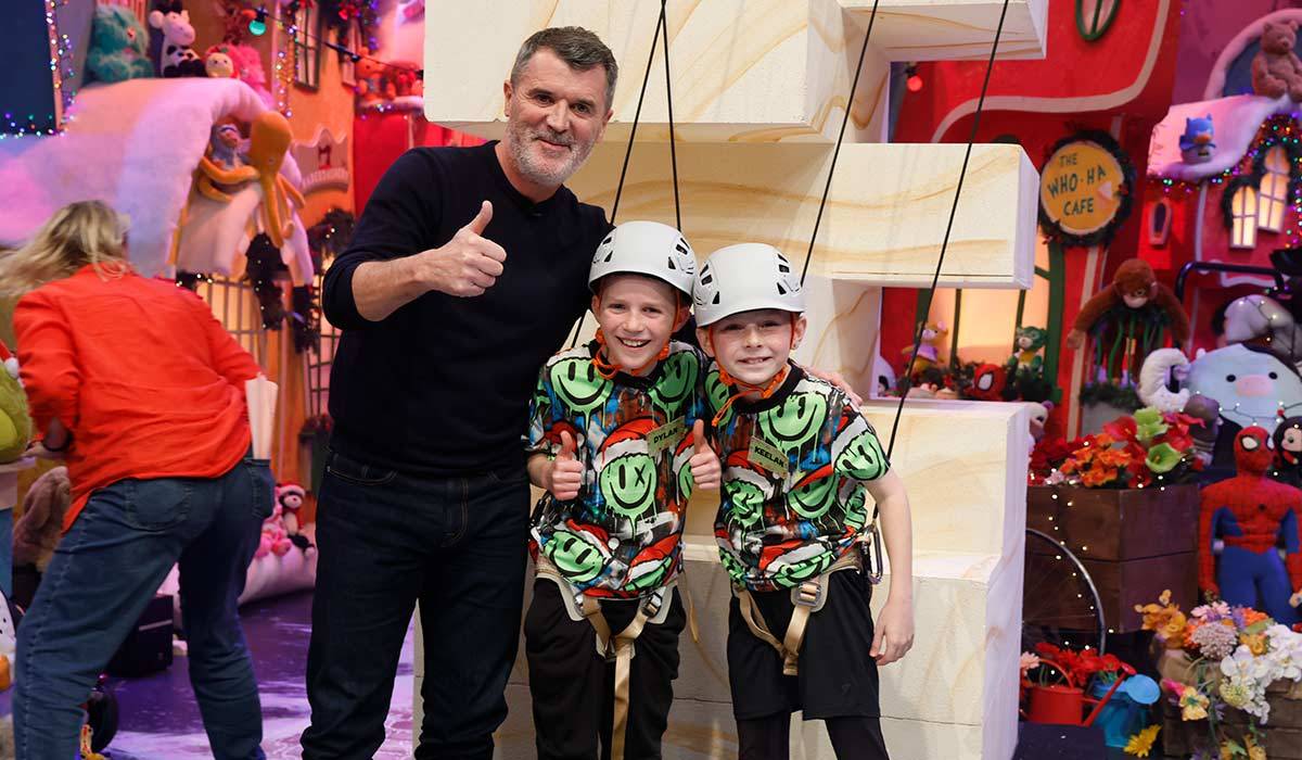 Keelan Tiernan (10) and Dylan Bowe (10) from Dublin with Roy Keane at The Late Late Toy Show 2025. Pic: Supplied