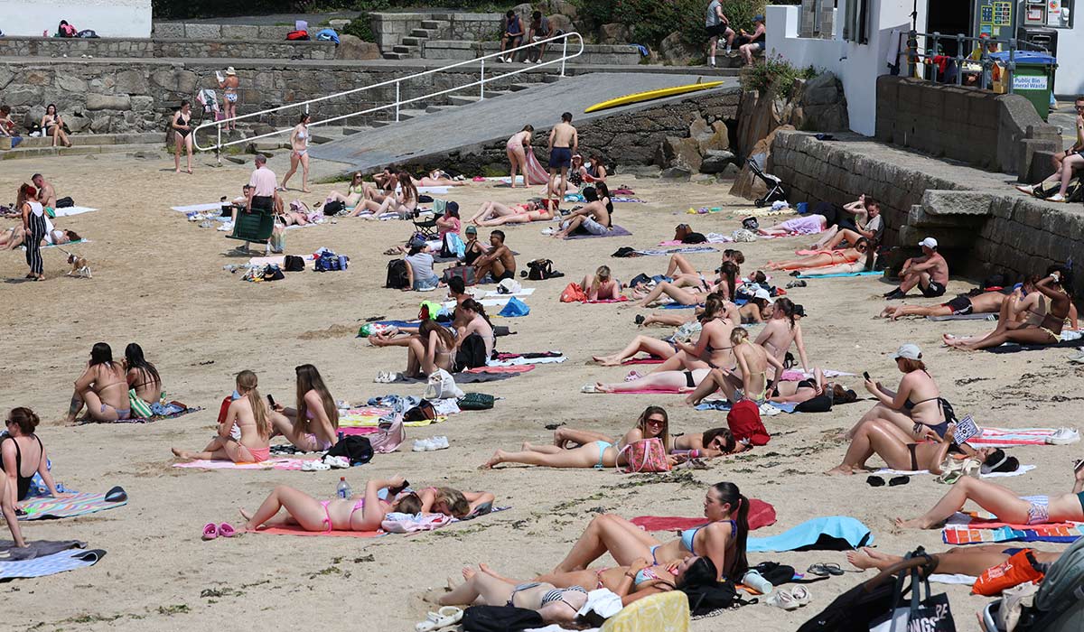 Good weather scenes at the Forty Foot in Sandycove, Co Dublin. Pic: CollIns Photos