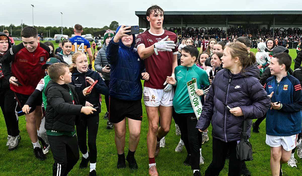 6 September 2026; Kobe McDonald of Crossmolina Deel Rovers with supporters after the Connacht Gold Senior Club Championship Group 3 match between Crossmolina Deel Rovers of Mayo and Mayo Gaels of Mayo at Charlestown Sarsfields GAA, Fr O'Hara Park, Charlestown in Mayo. Photo by Paul Phelan/Sportsfile