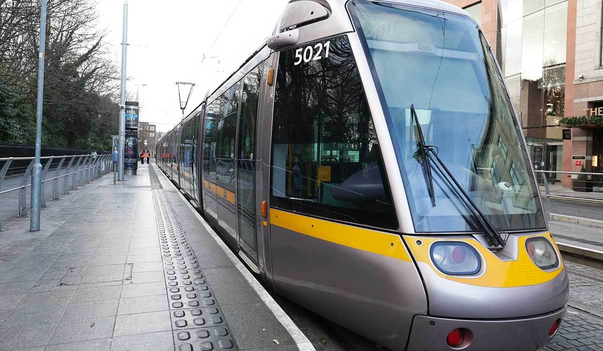 10/12/2025 Dublin, Ireland. Photo shows a Luas at Stephen's Green today/ Luas services in Dublin are severely disrupted this morning due to a major power fault, halting parts of both Green and Red lines and causing widespread traffic delays. Transdev technicians are investigating, and Luas tickets are being accepted on Dublin Bus during the disruption. Photograph: Leah Farrell / © RollingNews.ie