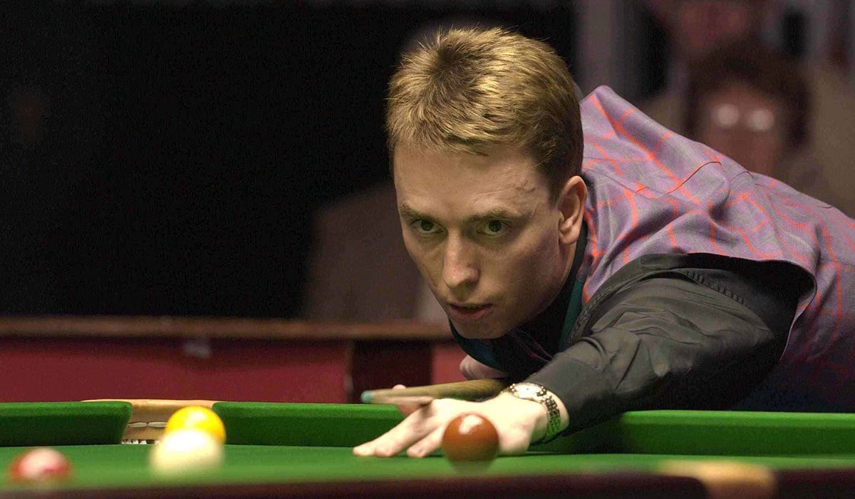 25 March 2003; Ken Doherty in action against Dave Harold during round 1 of the Citywest Irish Masters in assosiation with the Health Promotion Unit, Citywest Hotel, Saggart, Co. Dublin. Picture credit; Matt Browne / SPORTSFILE *EDI*