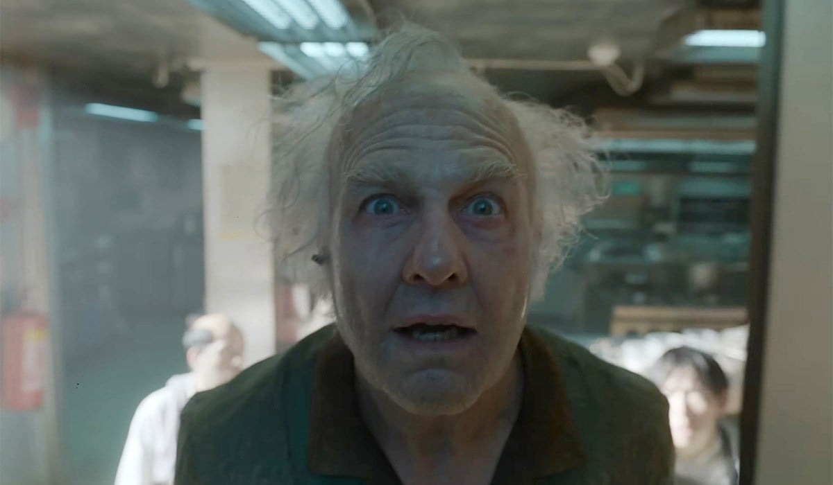 Tom Cruise Cruise stars as Digger Rockwell, sporting a thick Southern accent, a pot belly and thinning white hair. Pic: Warner Bros. Pictures