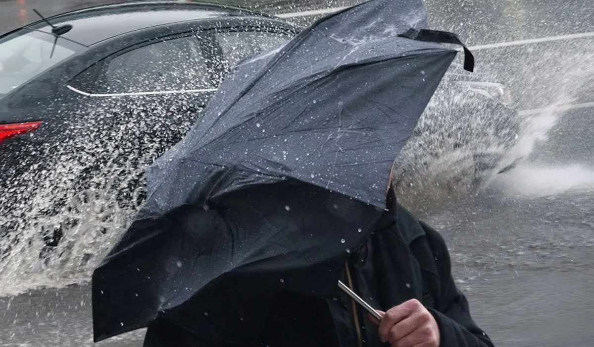 Met Éireann issues yellow rainfall warning spot flooding and thunderstorms to return