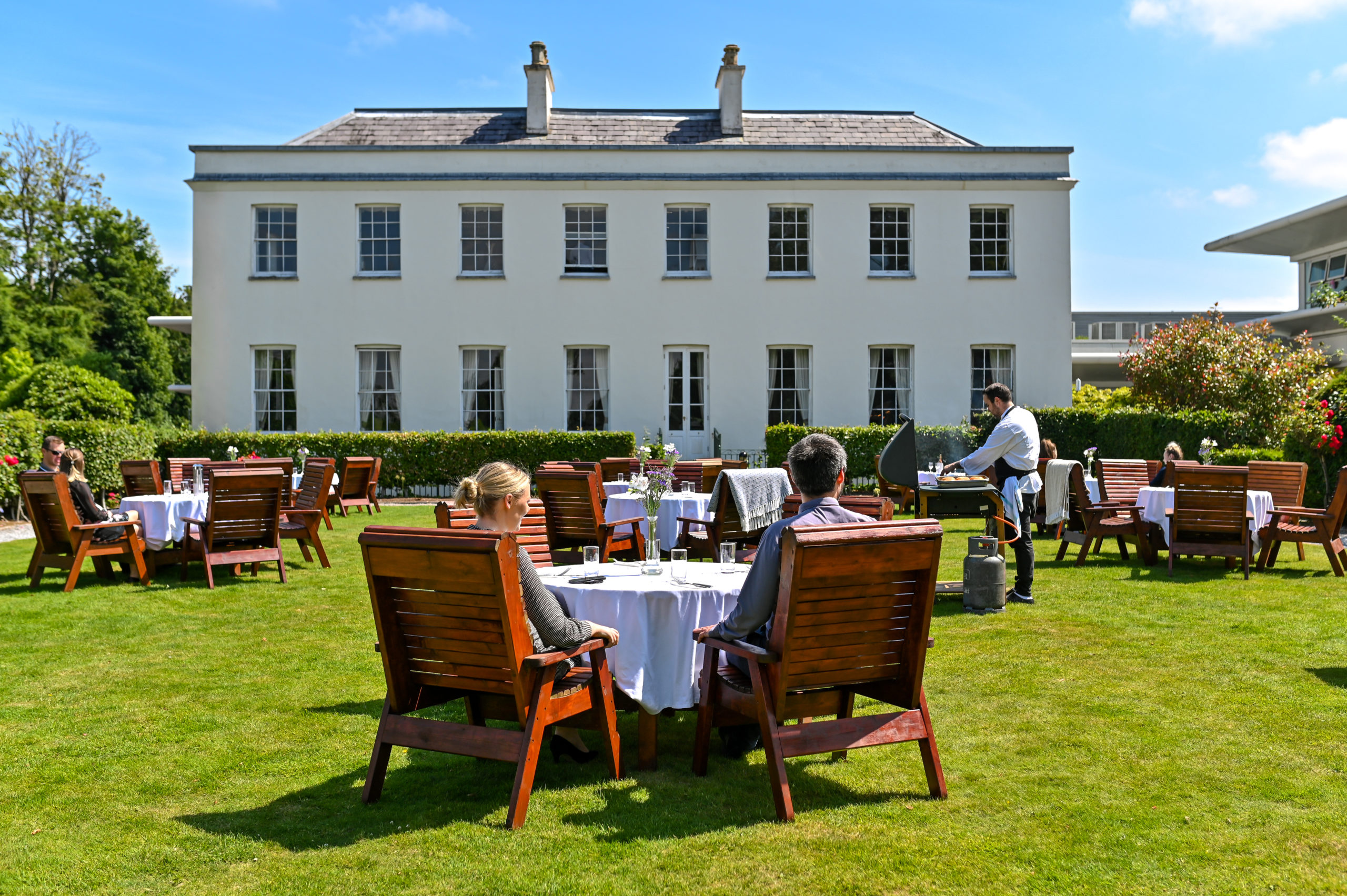 Win with iNUA Hotel Collection